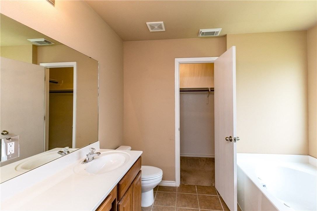 3809 Los Arroyos Dr - Photo 6 of 13