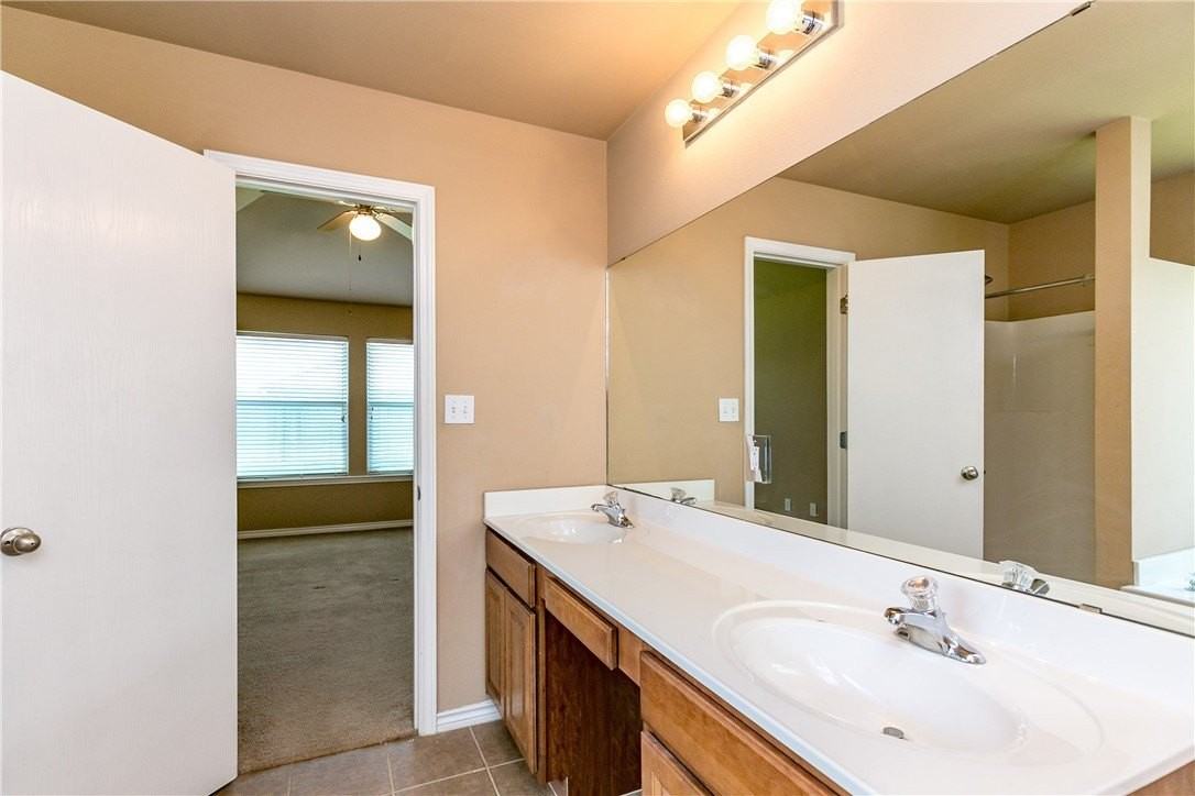 3809 Los Arroyos Dr - Photo 7 of 13