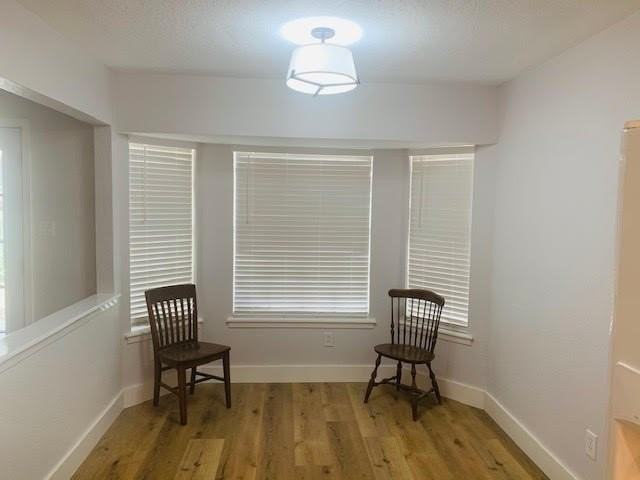 6310 Seamist Dr - Photo 4 of 9