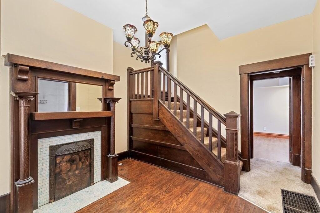 2027 N 4th St - Photo 4 of 35