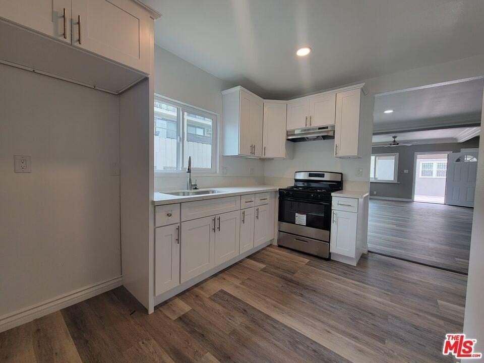 3067 Harrington Ave - Photo 5 of 14