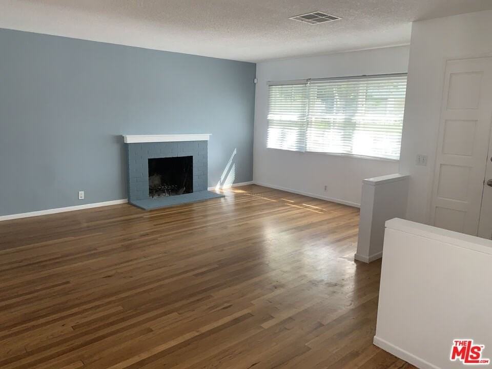 2807 Glendon Ave - Photo 2 of 17