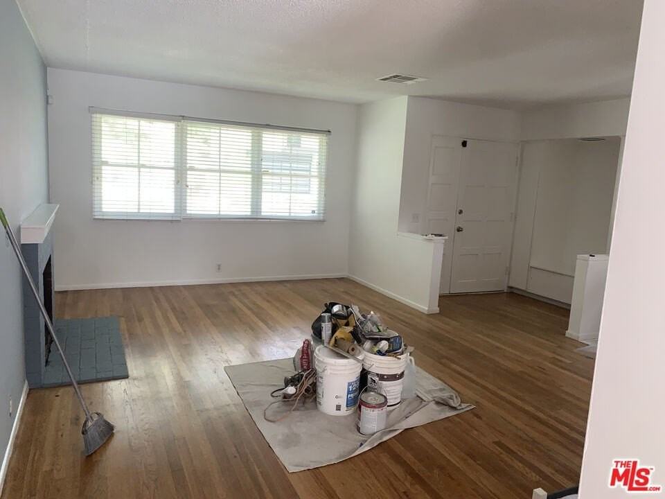 2807 Glendon Ave - Photo 3 of 17