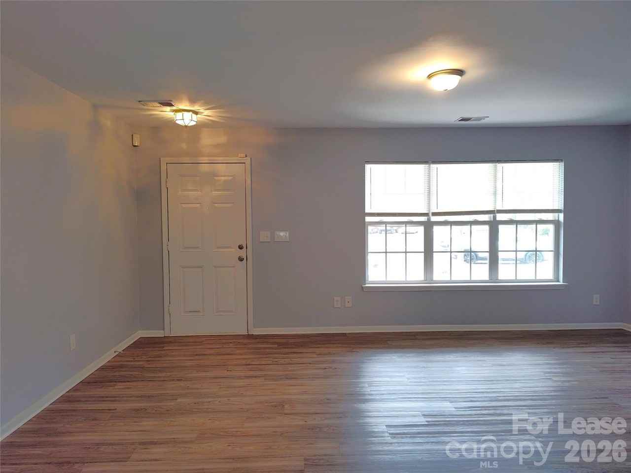 14934 Deshler Ct - Photo 2 of 20