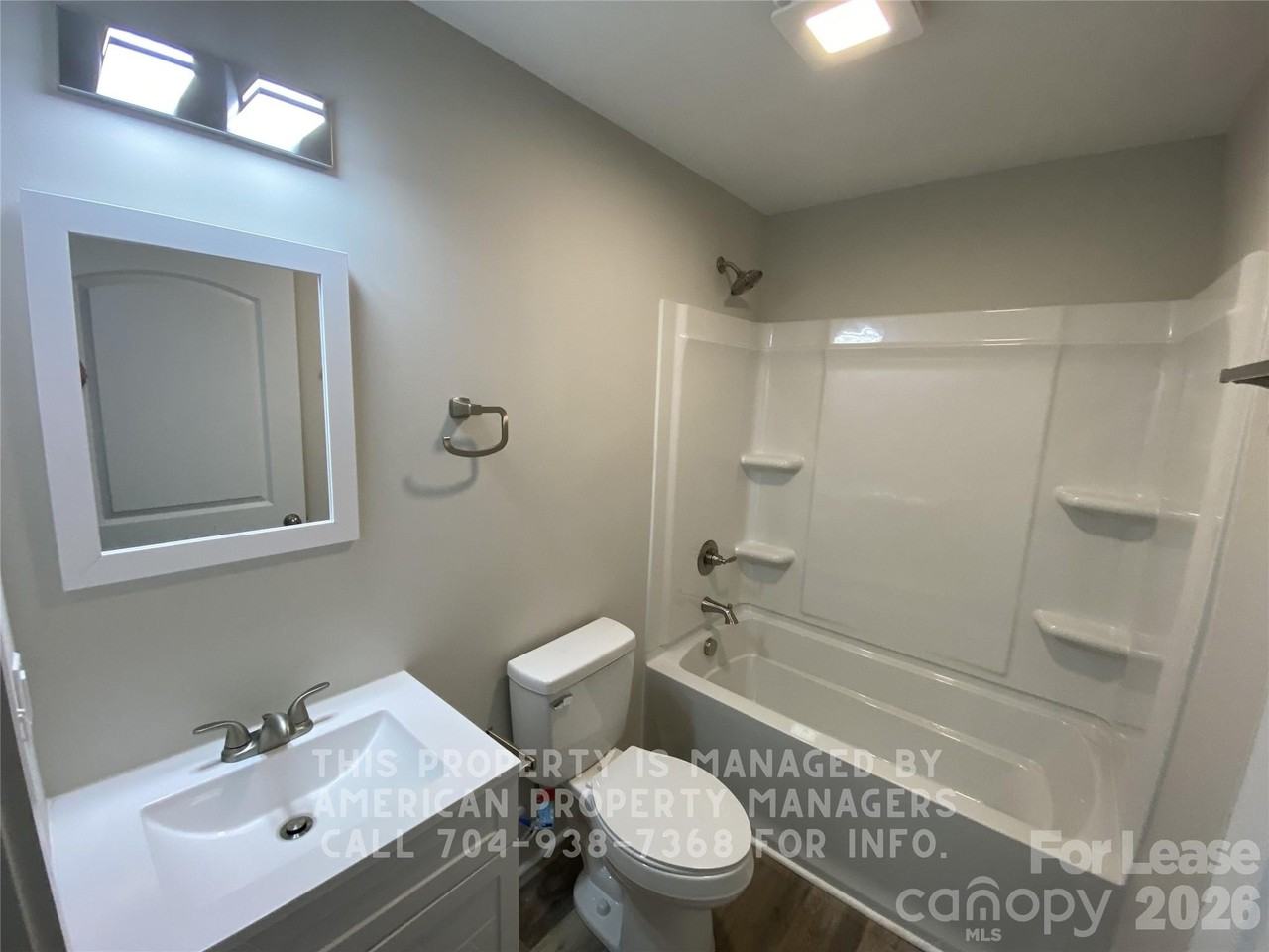 1830 Hollywood Dr - Photo 6 of 9