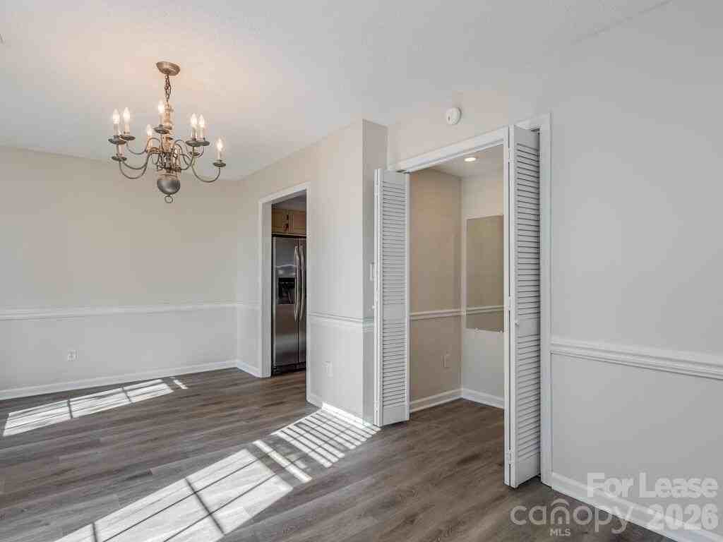 8358 Knights Bridge Rd - Photo 5 of 37