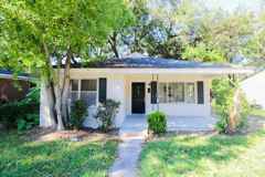 2104 Maybank Hwy - Photo 1 of 1