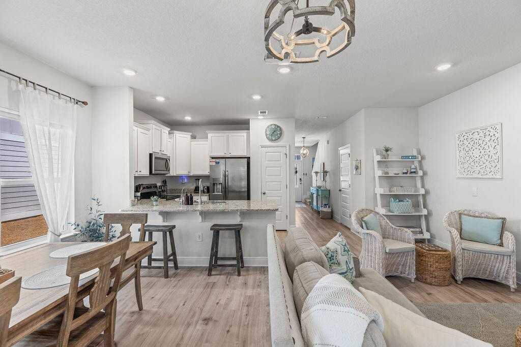 42 Sandy Cove Way - Photo 5 of 42