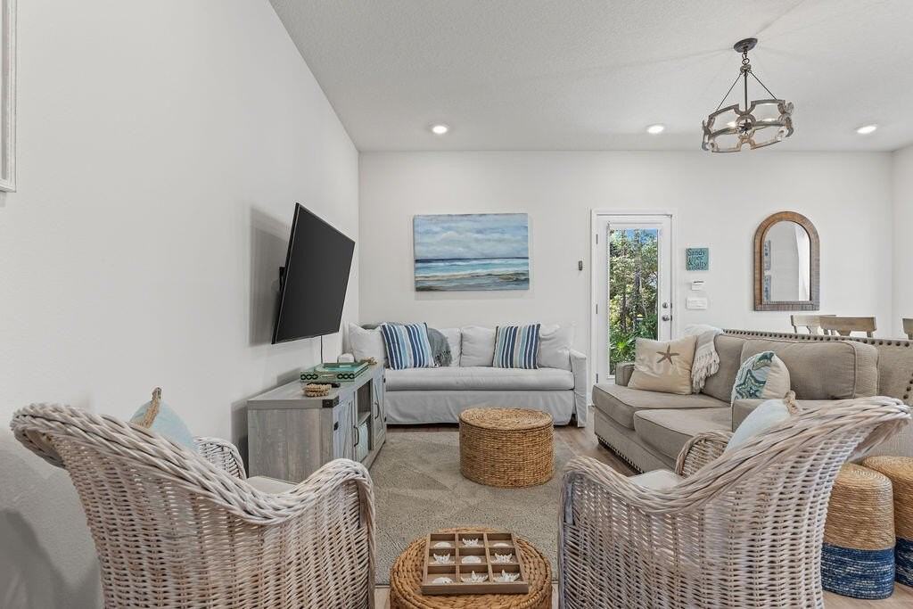 42 Sandy Cove Way - Photo 6 of 42