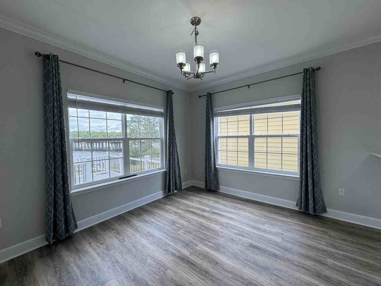 5512 Ansley Dr - Photo 5 of 22