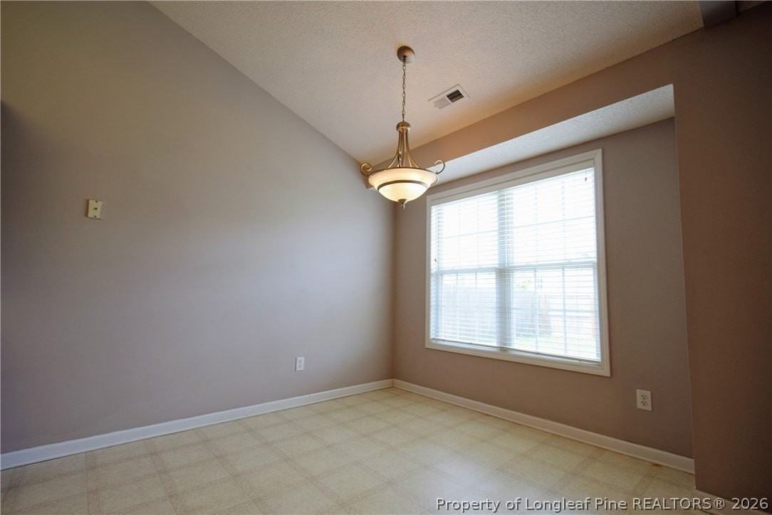 1458 Oldstead Dr - Photo 5 of 25