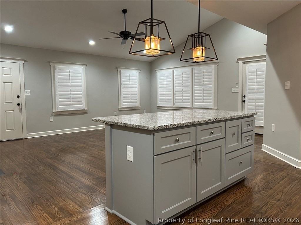 1432 Summitt Ave - Photo 7 of 24