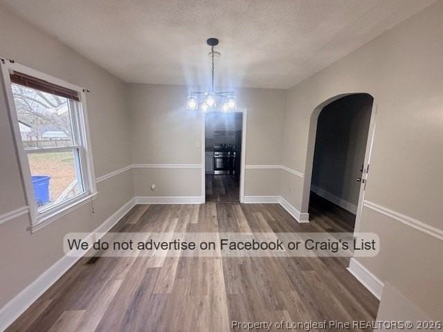 6341 Cliffdale Rd - Photo 4 of 11