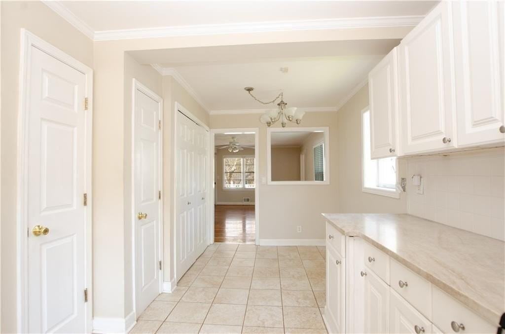 1910 La Dawn Ln Nw - Photo 5 of 21