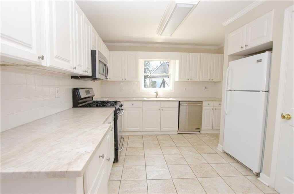 1910 La Dawn Ln Nw - Photo 6 of 21