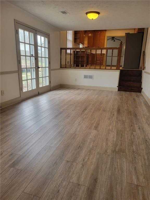 3717 Leisure Ct - Photo 6 of 24