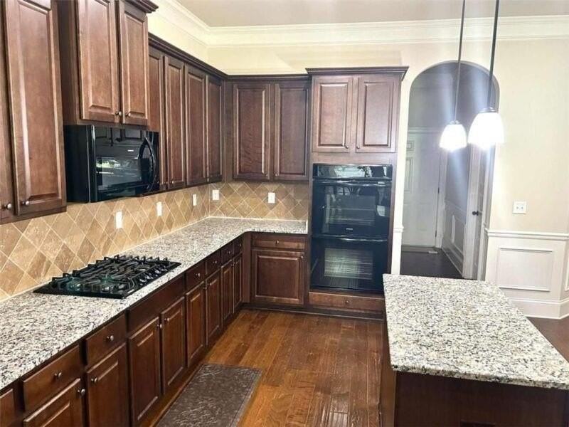 741 Stonebranch Dr - Photo 3 of 23