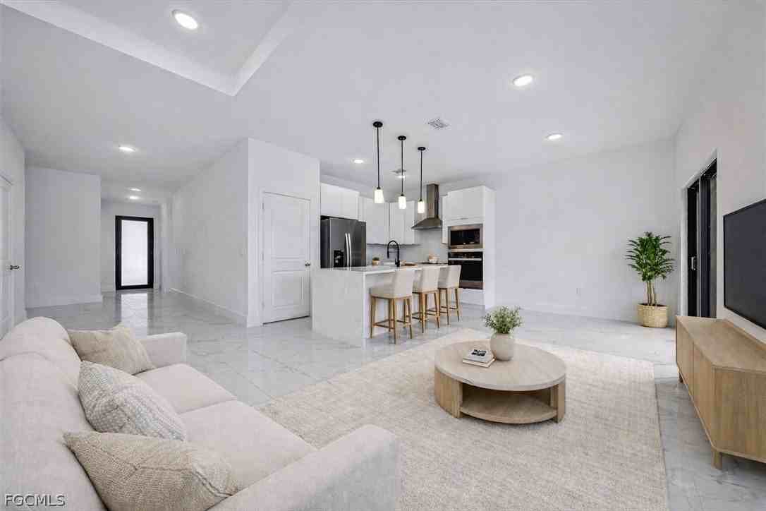 3813 25th St Sw - Photo 5 of 30