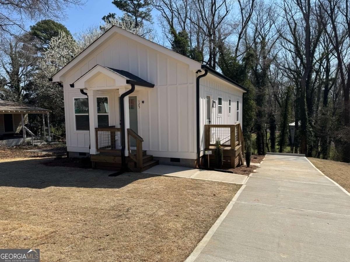 125 Indiana Ave - Photo 2 of 17