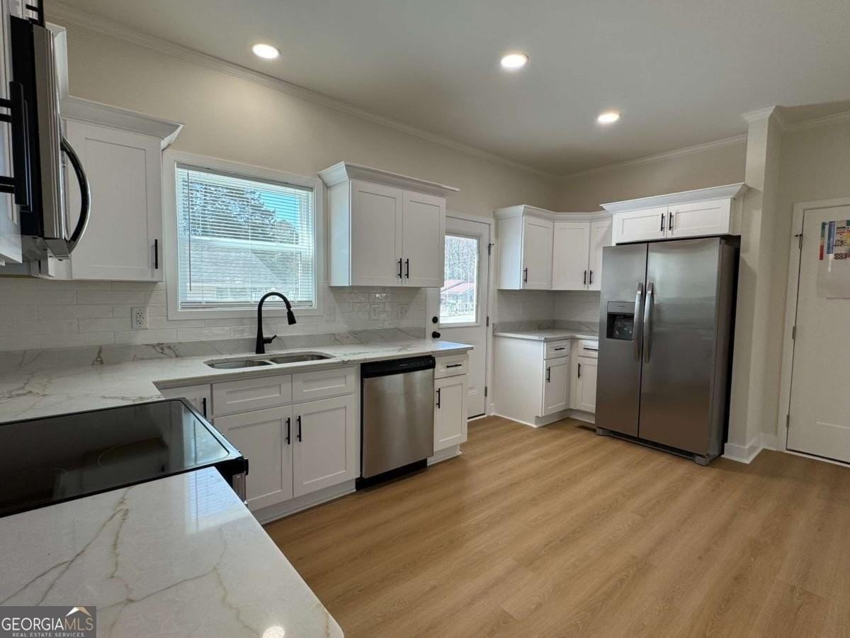 125 Indiana Ave - Photo 7 of 17