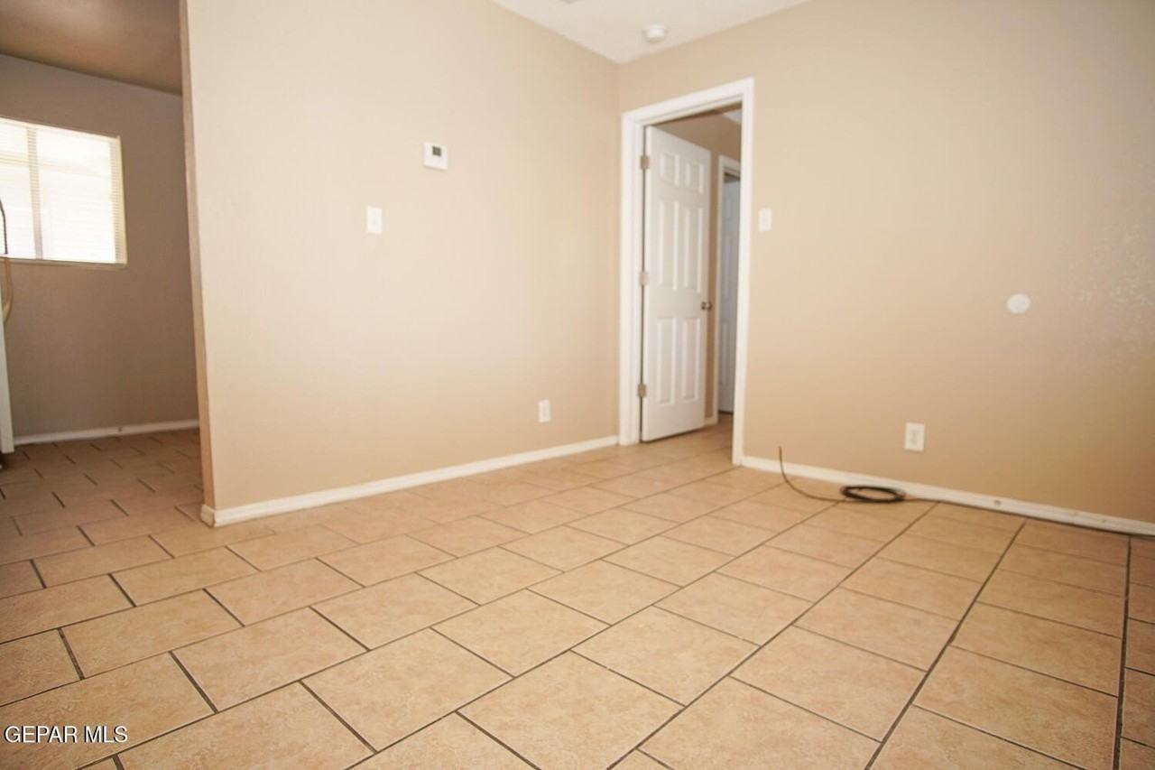 8612 Lawson St Apt 1 - Photo 4 of 13