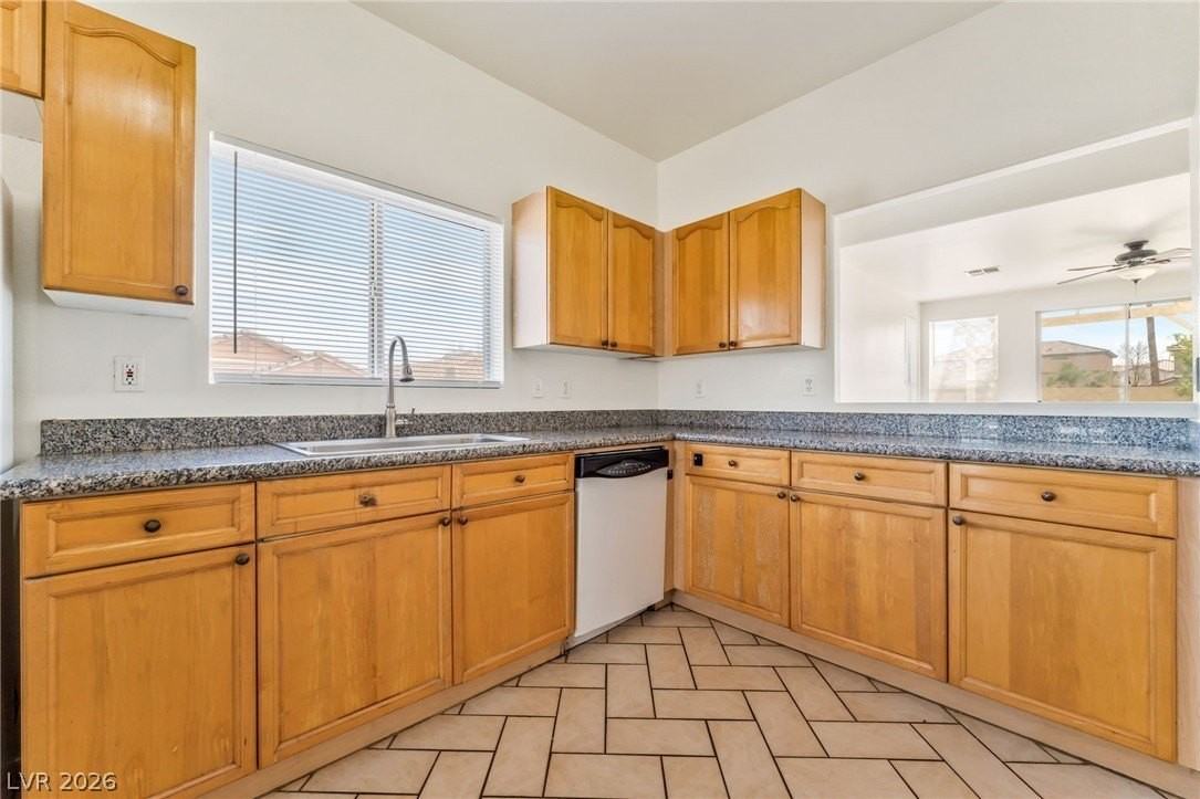 8301 Alder Meadows Ave - Photo 6 of 25