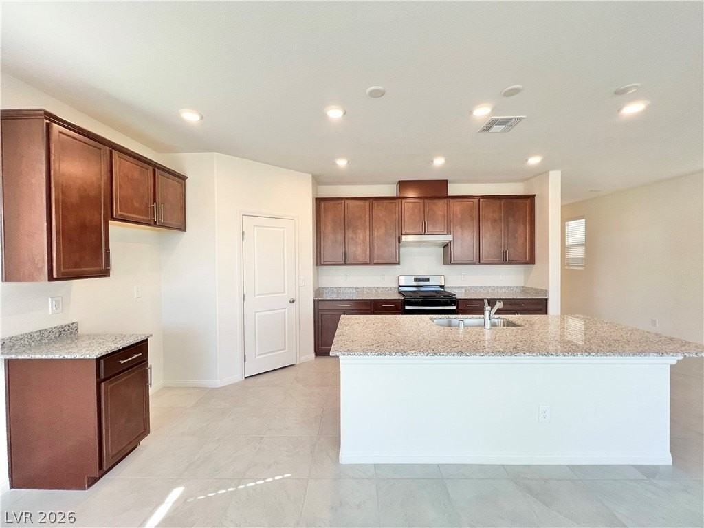 8646 Valley Village St - Photo 5 of 27