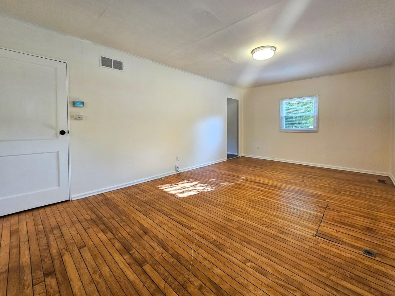 1408 Harpst St - Photo 2 of 8