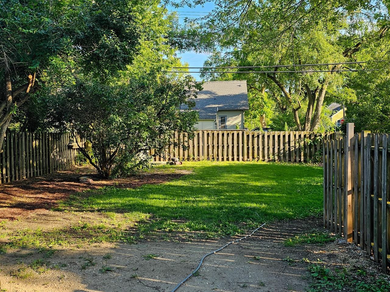 1408 Harpst St - Photo 6 of 8