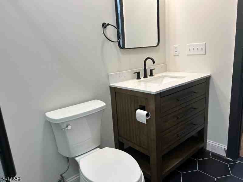 126 Newark Pompton Tpke #B - Photo 7 of 13