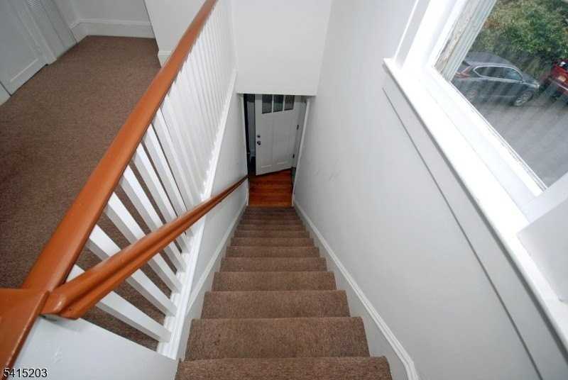 231 S Main St - Photo 3 of 19