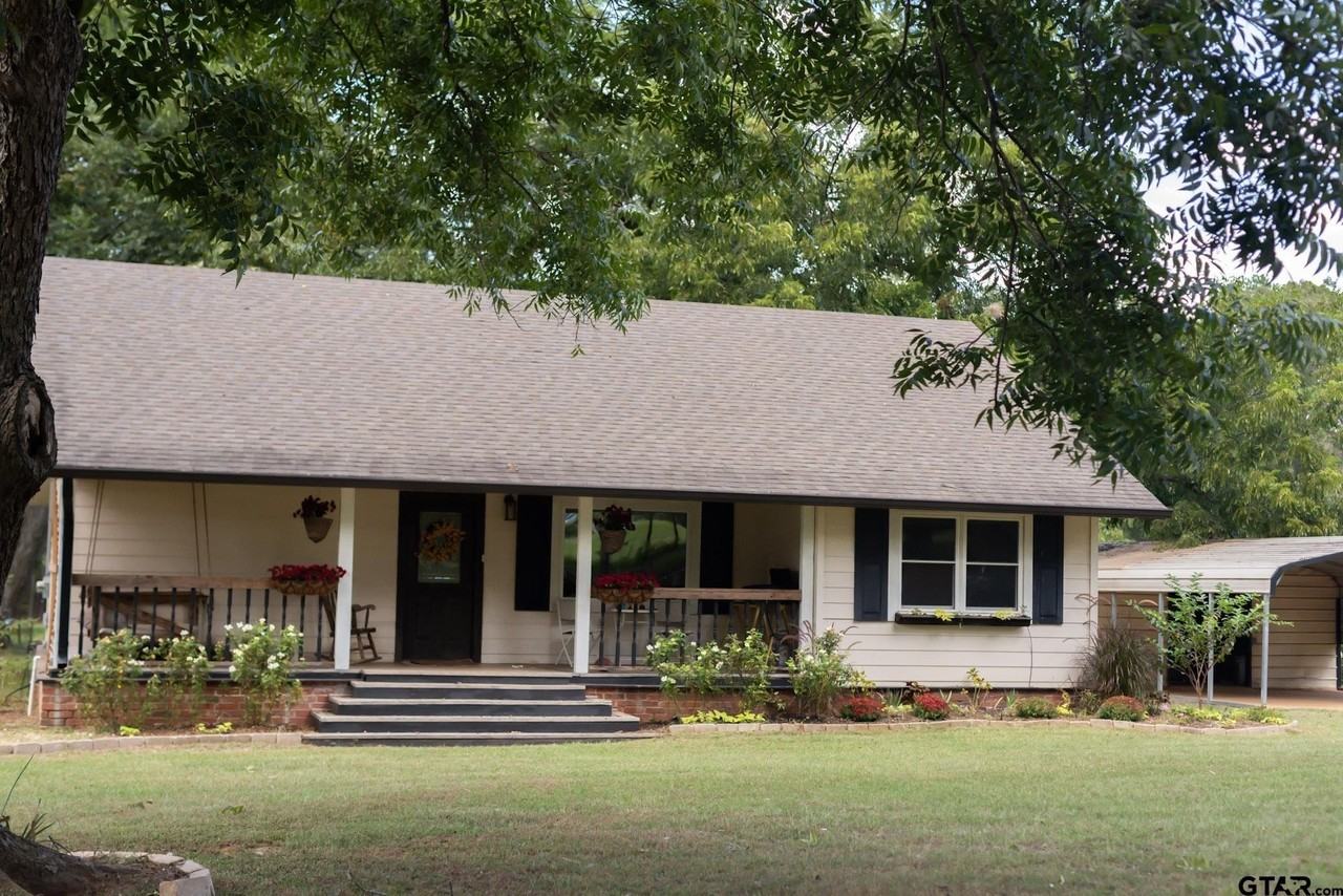 323 County Road 1519 - Photo 6 of 37