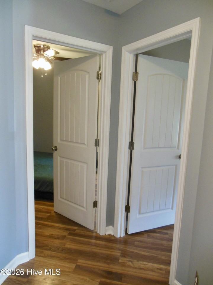 3031 Country Club Dr - Photo 3 of 15