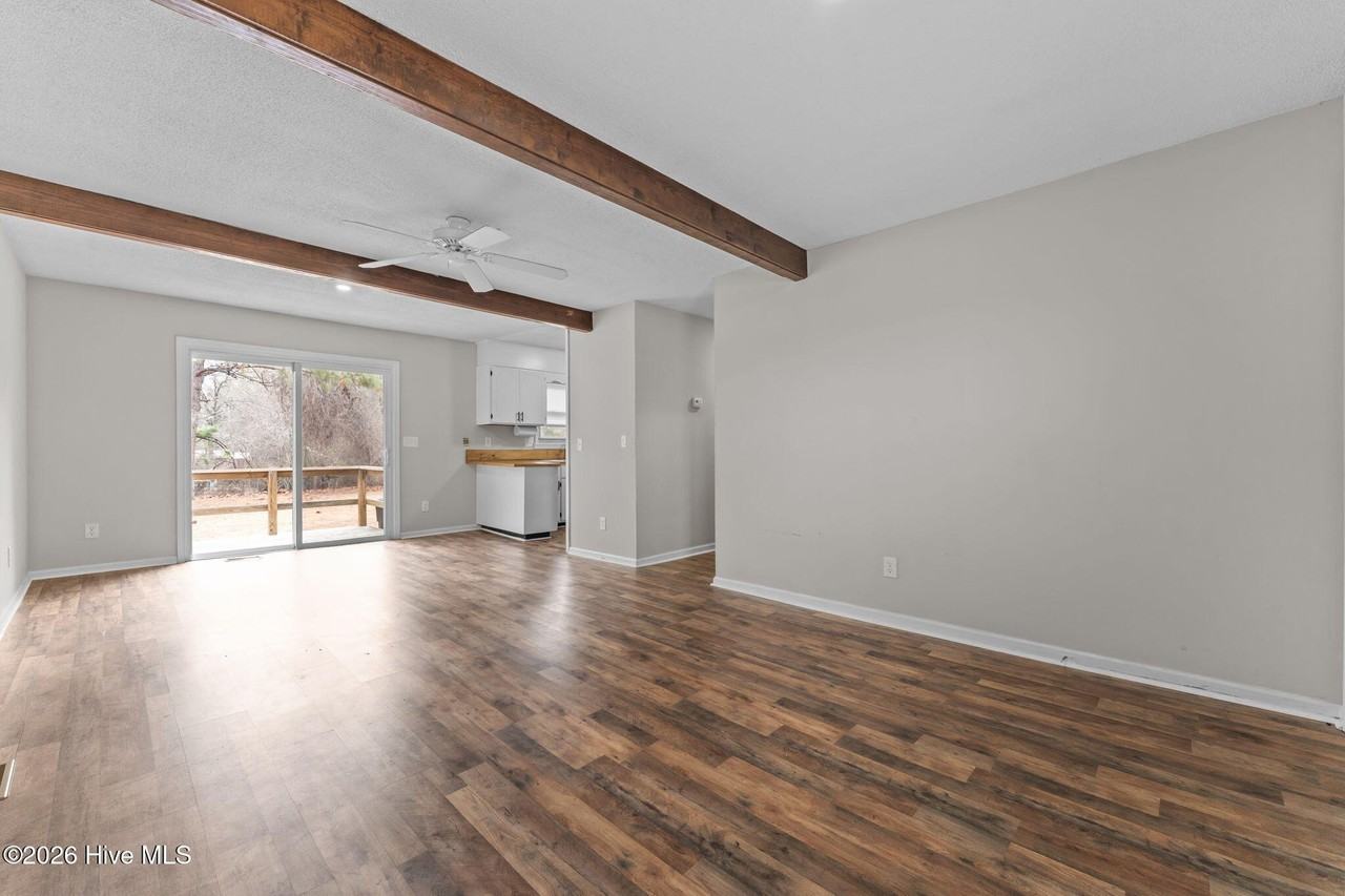 284 R Sands Rd Unit 286 - Photo 6 of 23