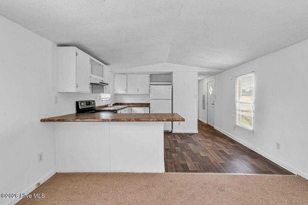 2919 Kinston Hwy - Photo 7 of 21