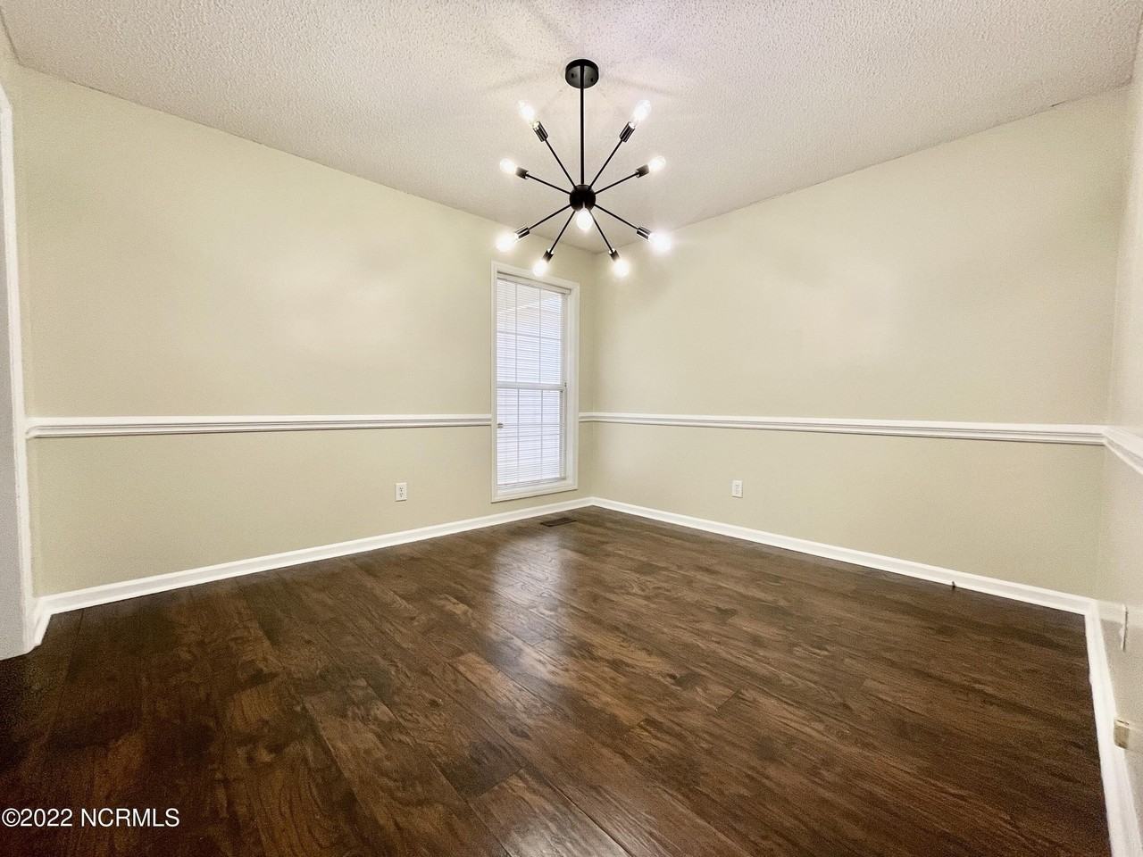 160 Old Hunt Rd - Photo 6 of 33