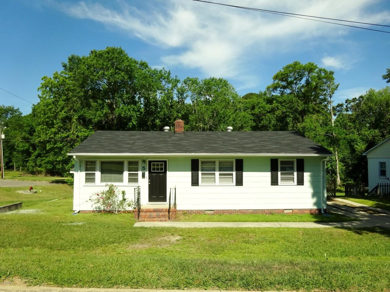 5 Dewitt St - Photo 2 of 25