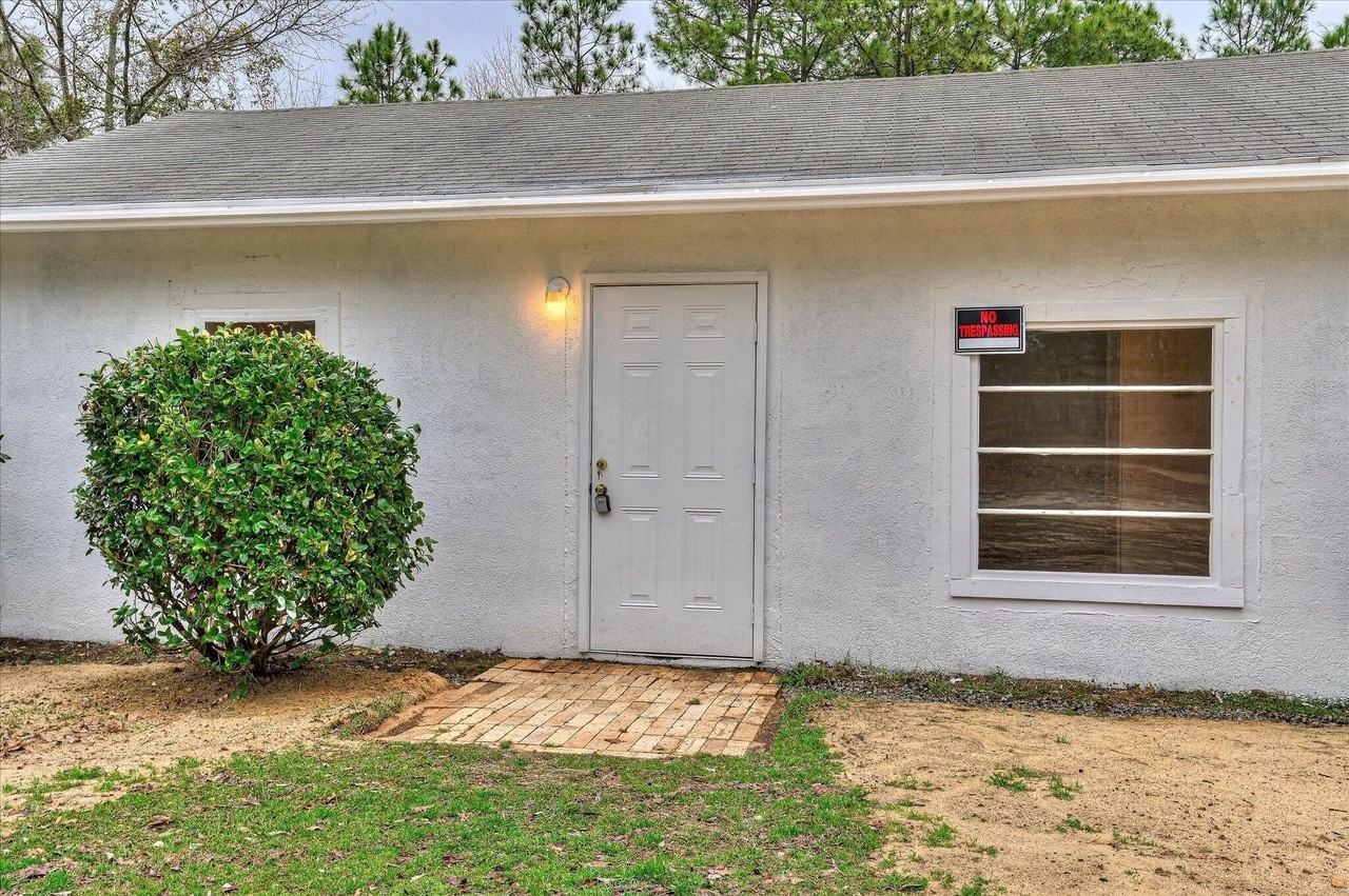 3621 Munich Dr - Photo 3 of 30