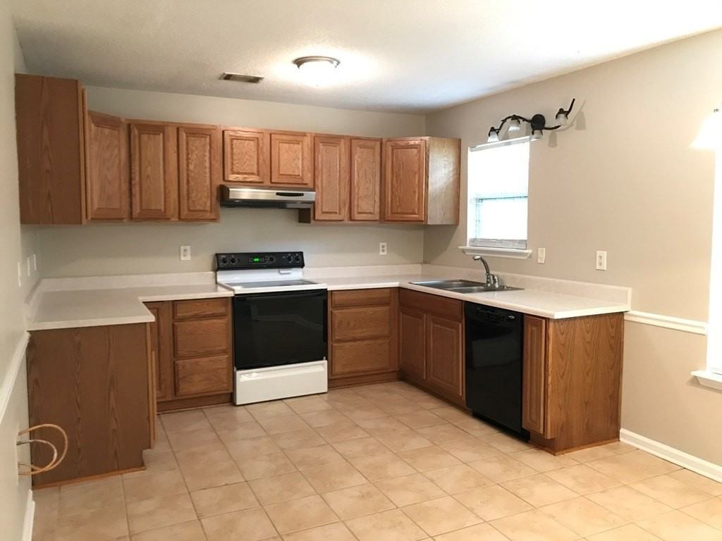 6479 Campbells Way - Photo 5 of 16