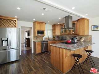 2501 Ralston Ln - Photo 2 of 8