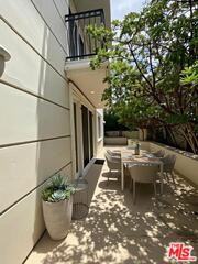 129 S Elm Dr #101 - Photo 4 of 8