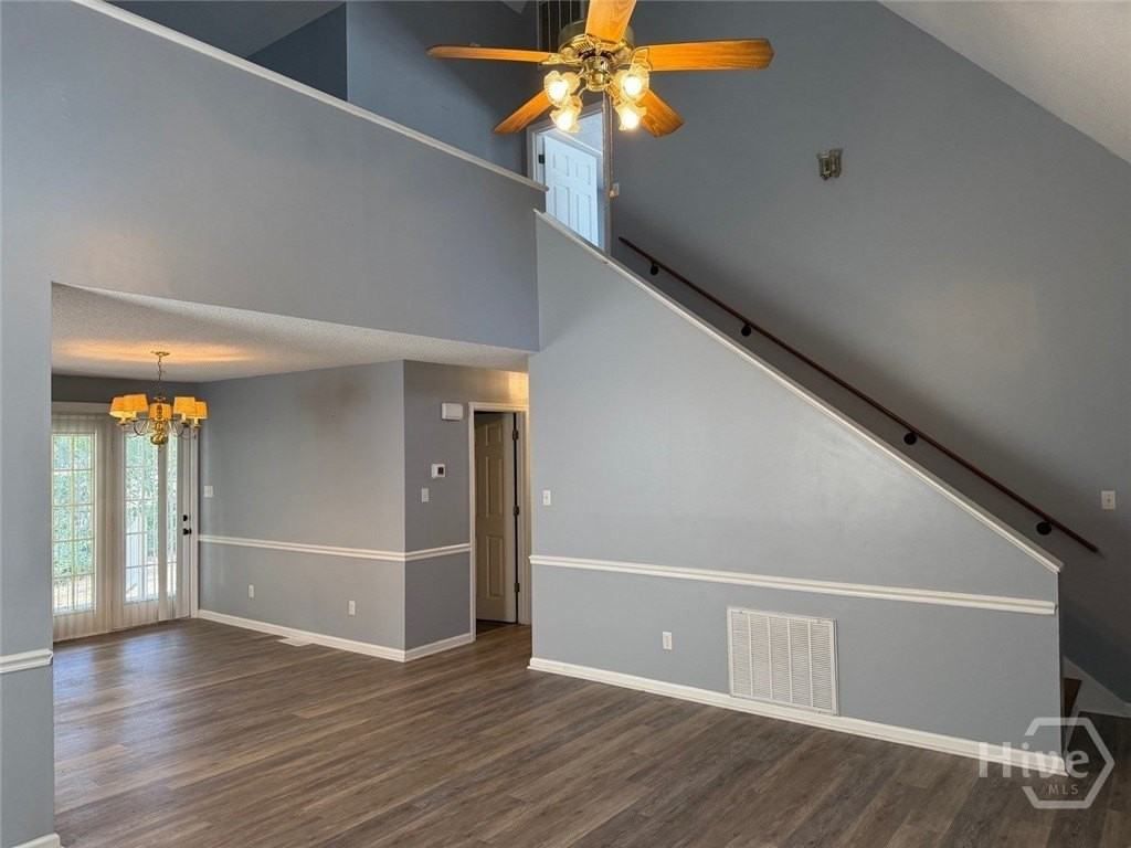 409 Georgia Ave - Photo 3 of 16