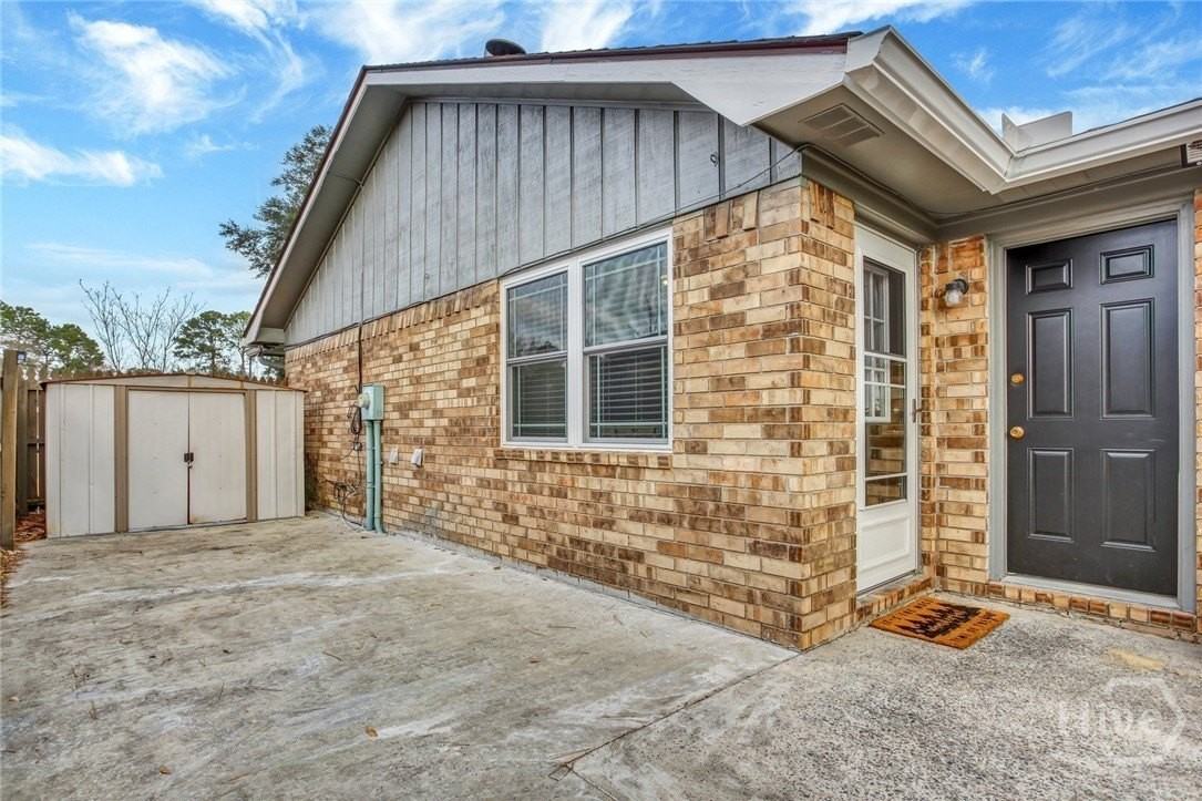 250 Garden Cir - Photo 7 of 33