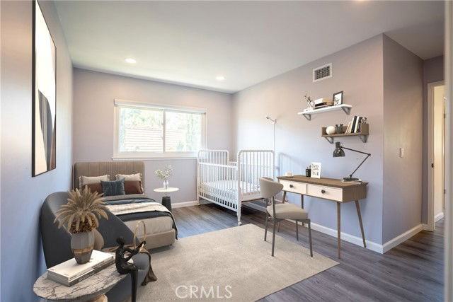 2213 Meadow Ln - Photo 4 of 7