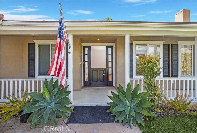 25222 Del Rio - Photo 2 of 8