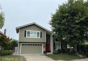 featured image of 24822 Via San Fernando