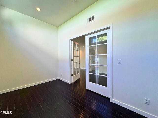 869 S Euclid Ave - Photo 6 of 8