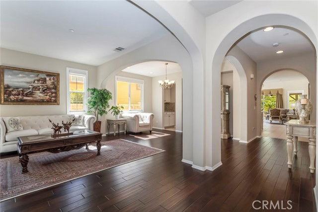 28629 Farrier Dr - Photo 4 of 8