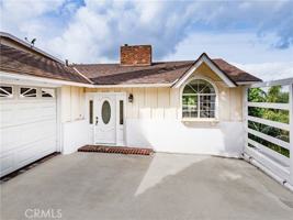 featured image of 5107 Cerrillos Dr