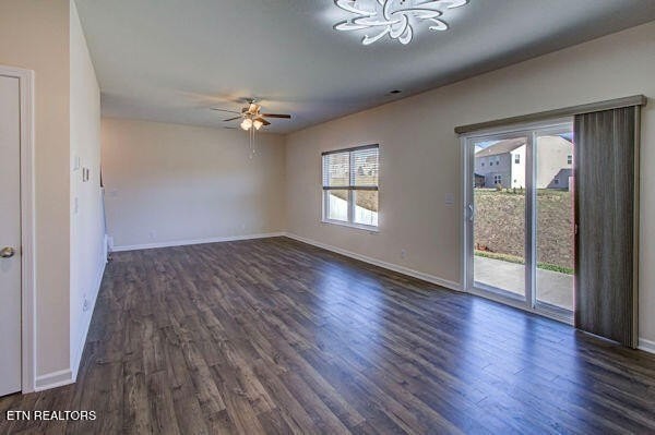 12152 Evergreen Terrace Ln - Photo 7 of 41